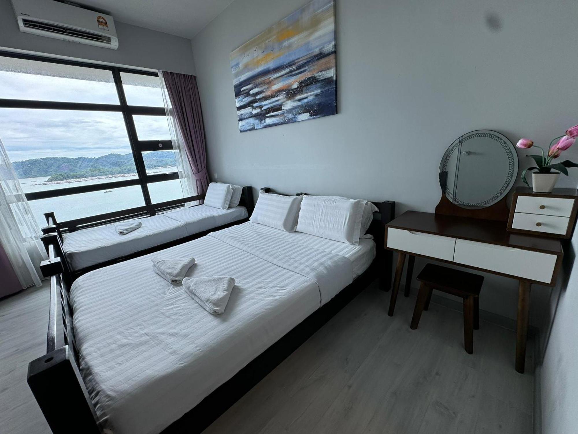Tf Sunset Ocean View Homestay - Jesselton Quay Kota Kinabalu Dış mekan fotoğraf